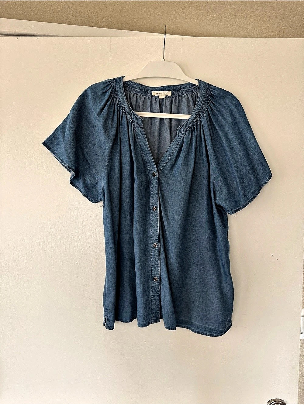 beachlunchlounge Women's Blue Button Front Blouse